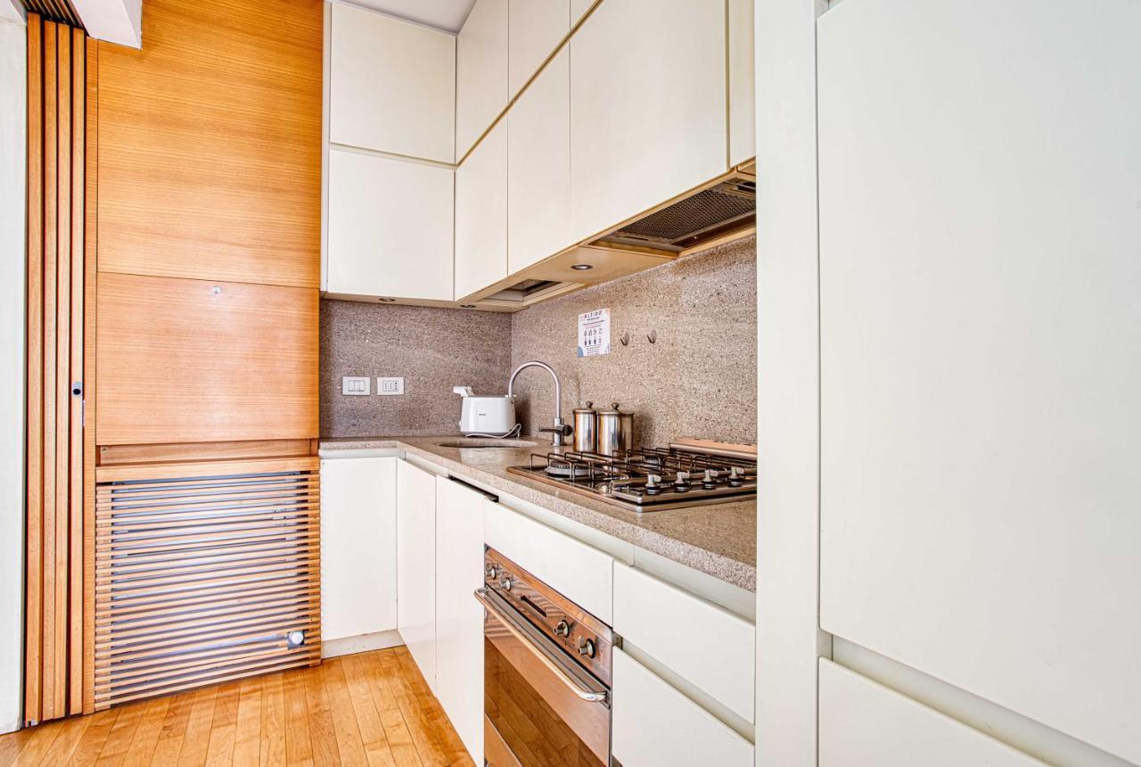 Joivy Vibrant Studio With Balcony Mailand Exterior foto