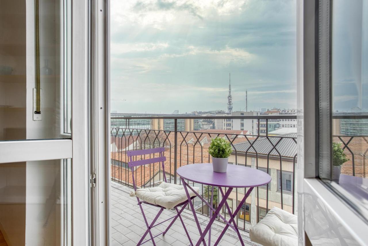 Joivy Vibrant Studio With Balcony Mailand Exterior foto